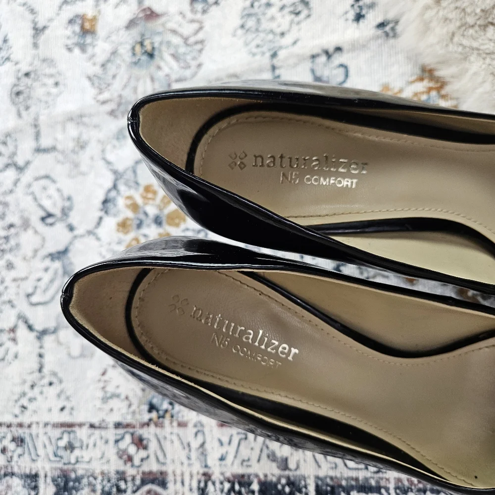 Naturalizer Women's Amie Platform Heel Pump Women US 8.5